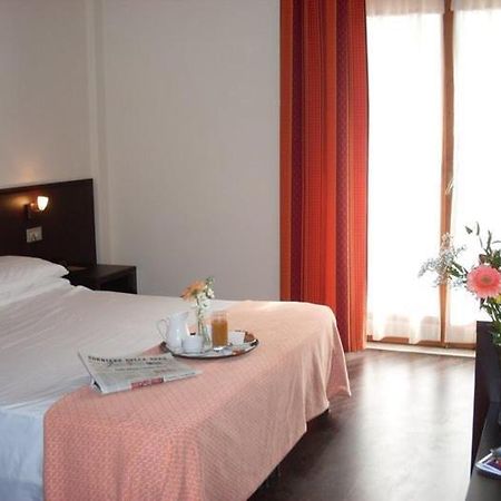 Hotel Isola Di Lauria Лаурия Инфериоре Номер фото
