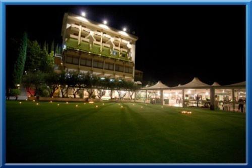 Hotel Isola Di Lauria Лаурия Инфериоре Экстерьер фото